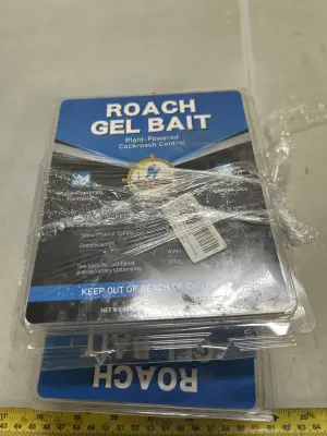 2 packs of gel roach bait