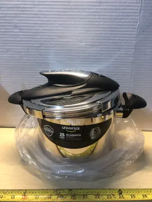 Universal pressure cooker