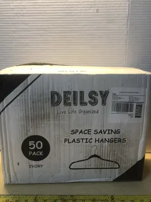 50 pack plastic hangers space saving