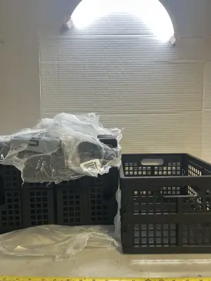 4 collapsible containers