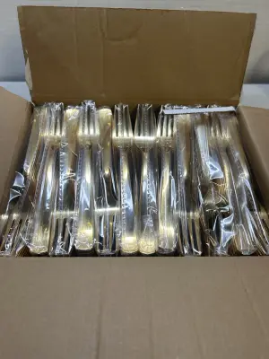 3ct 350 pc golden plastic forks