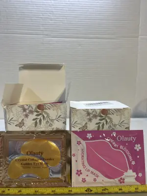 2 boxes of eye and lip masks