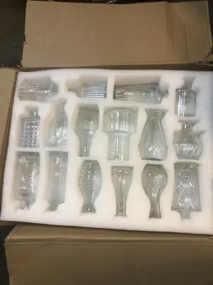 32pc glass bottle flower vase