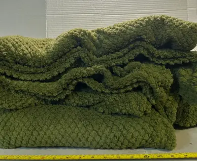 very soft mossy green throw blanket