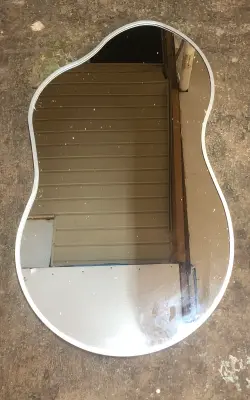Wall mirror