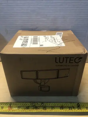 Lute LED outdoor pouch light
