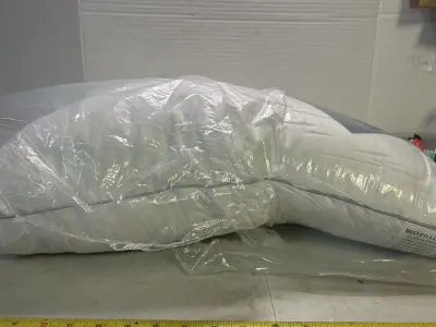 bed pillow