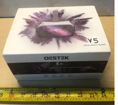 Destek V5 virtual reality headset (uses app and phone)