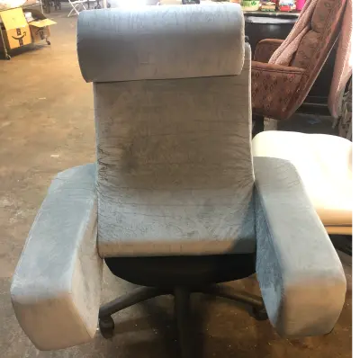 Back pillow for sitting in bed with pockets and head rest
