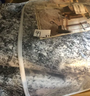 9’x12’ area rug