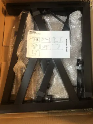 Grow daily keyboard stand
