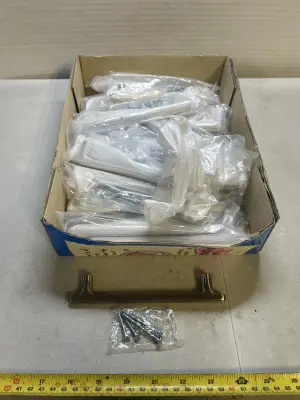 handle lot
