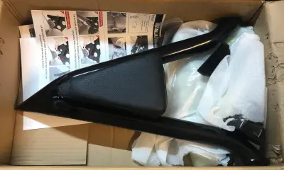 Detachable backrest sissy bar for motorcycle