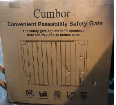 Cumbor convenient passability safety gate 29.2”x43”