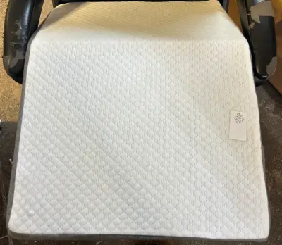 wedge pillow