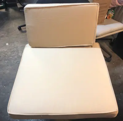 6pc outdoor cushions