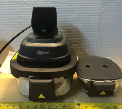 Tixixc air fryer comes on