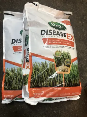 2 bags 10LB Scott’s disease ex lawn fungicide