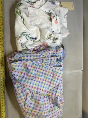 2 large nightgowns