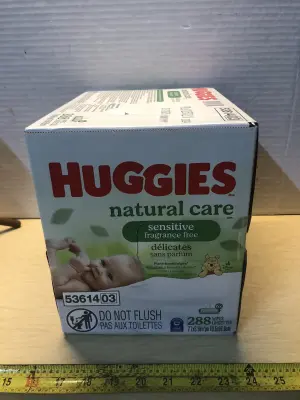 288 Huggies natural care sensitive baby wipes
