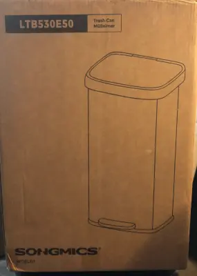Songmics 13 gallon trash can