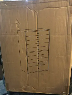 Multi drawer storage unit