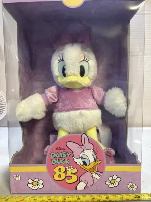 disney store 85 daisy duck plush doll