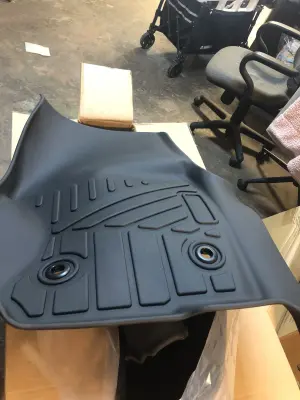 Car floor mats