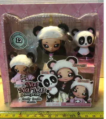 Na!Na!Na! Surprise family doll set