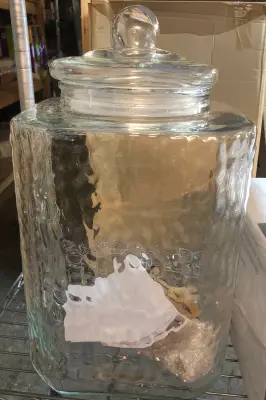 Gallon plus size glass drink dispenser