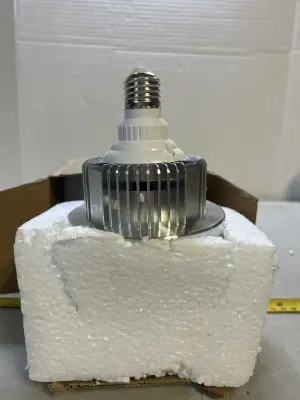 2 light bulbs