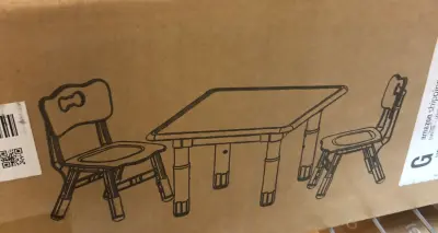 Kids table and chair set