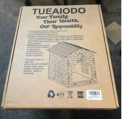 2 boxes Tueaiodo cat house