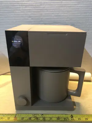Aiden percision fellow coffee maker comes on used as is