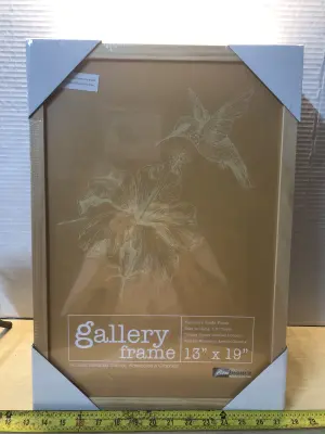 4 pack 13”x19” gallery frames