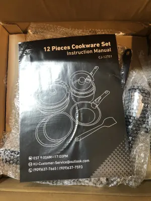 12pc cookware set with detachable handle
