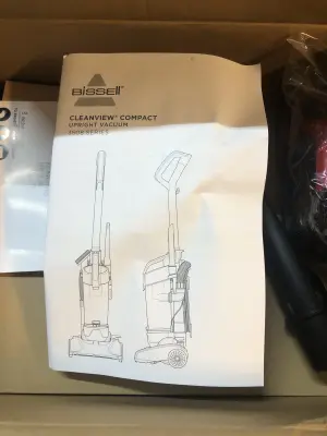 Bissell cleanview compact upright vacuum comes on