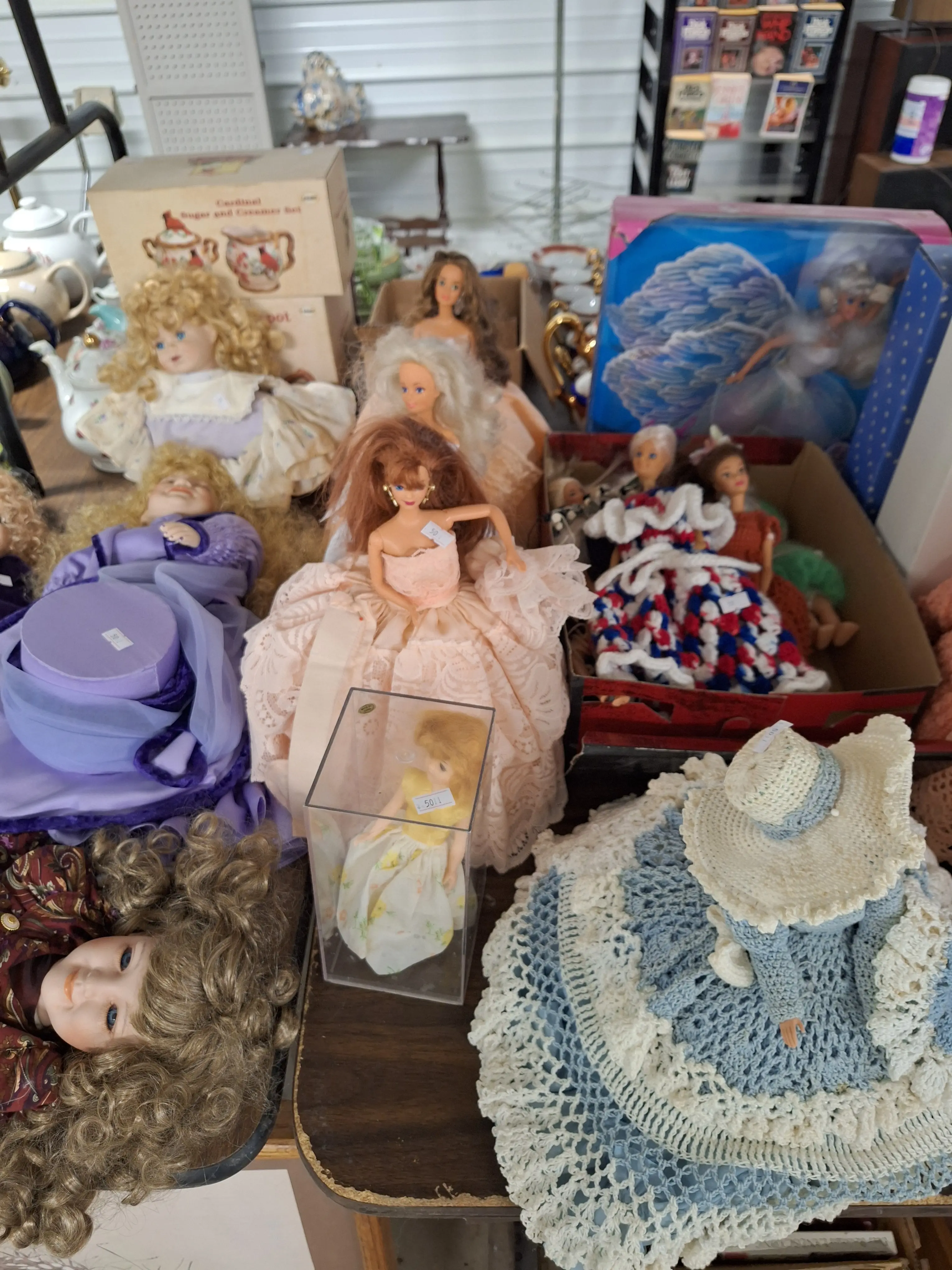 Live auction photo