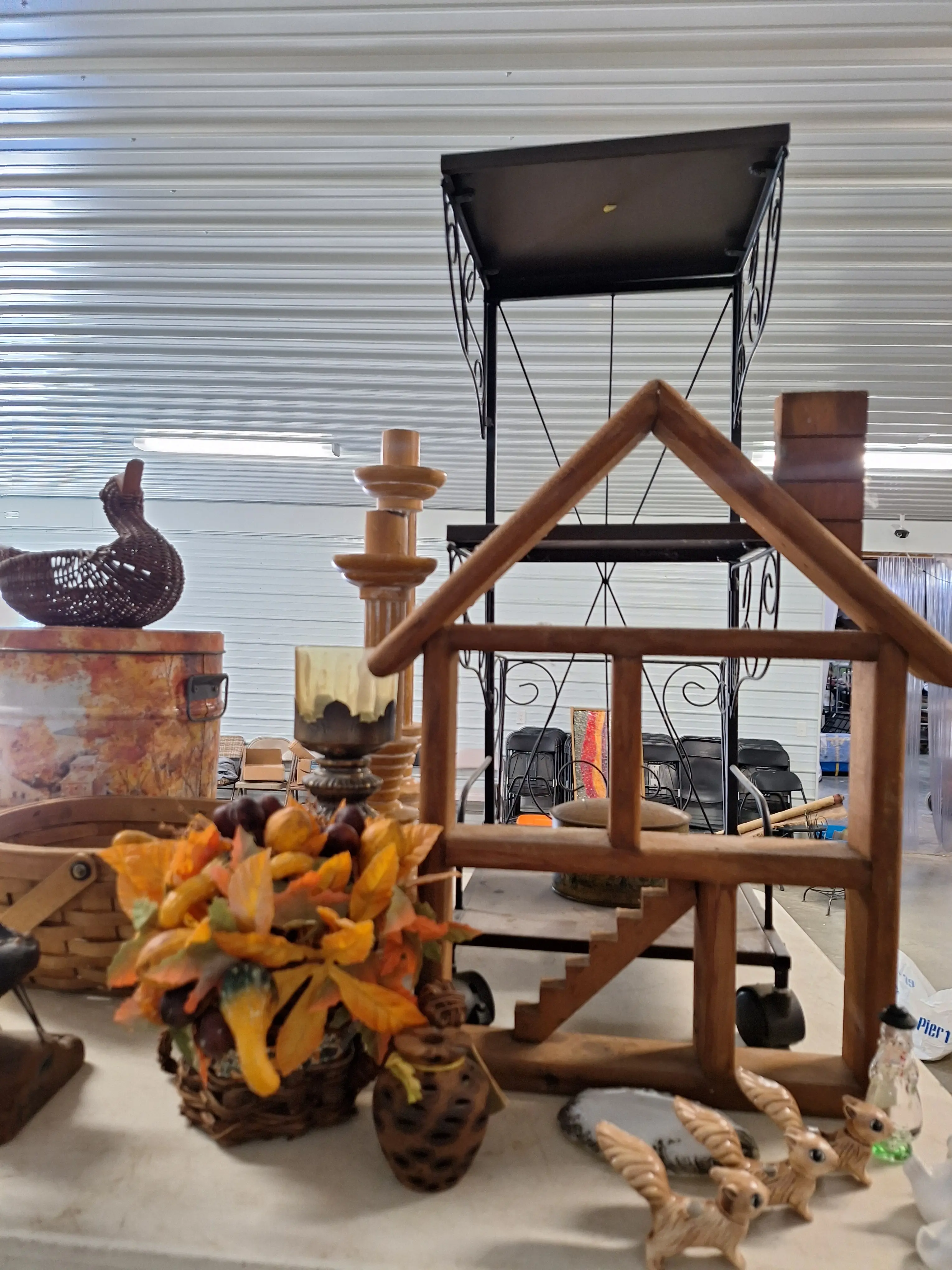 Live auction photo
