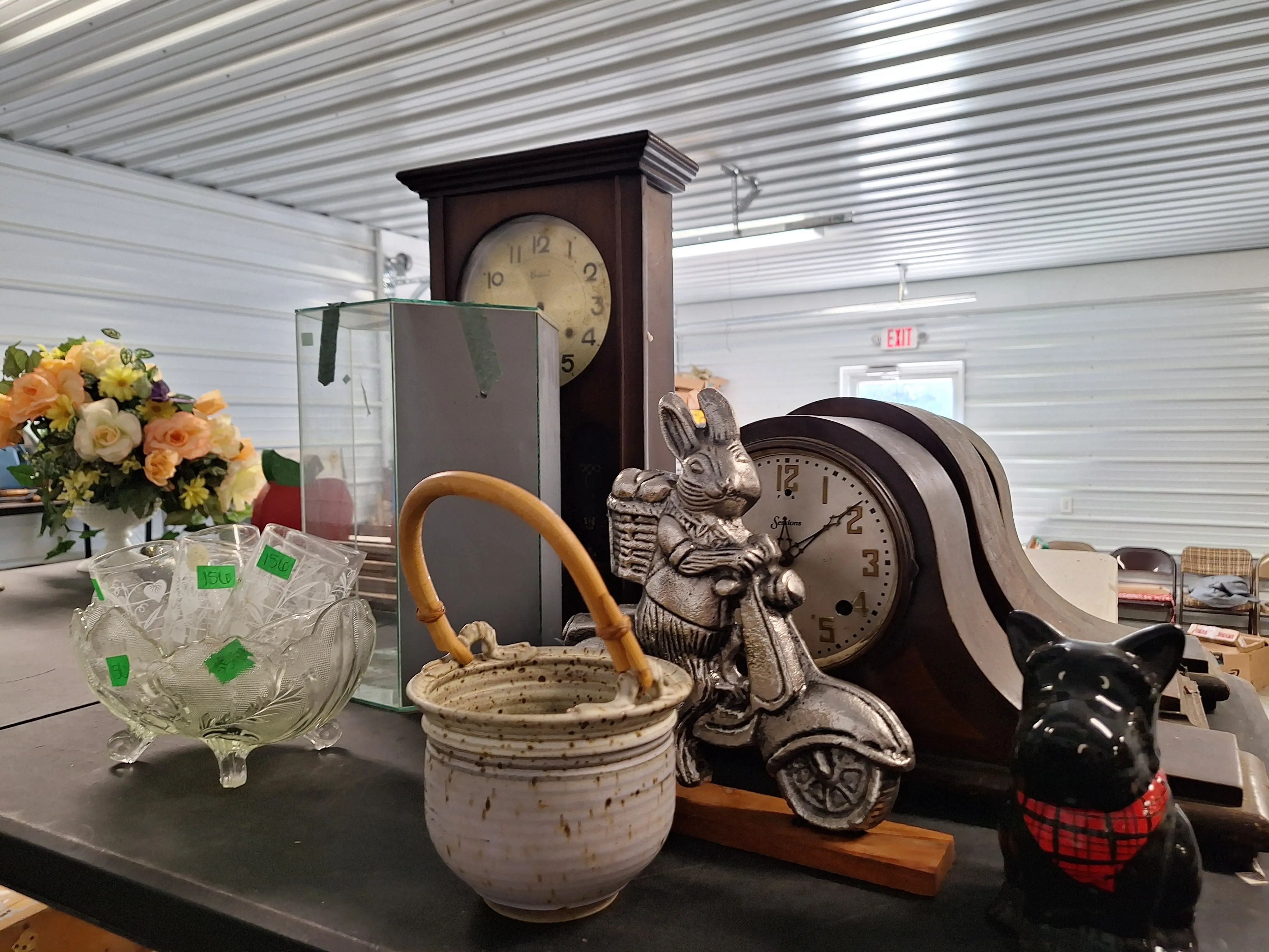 Live auction photo