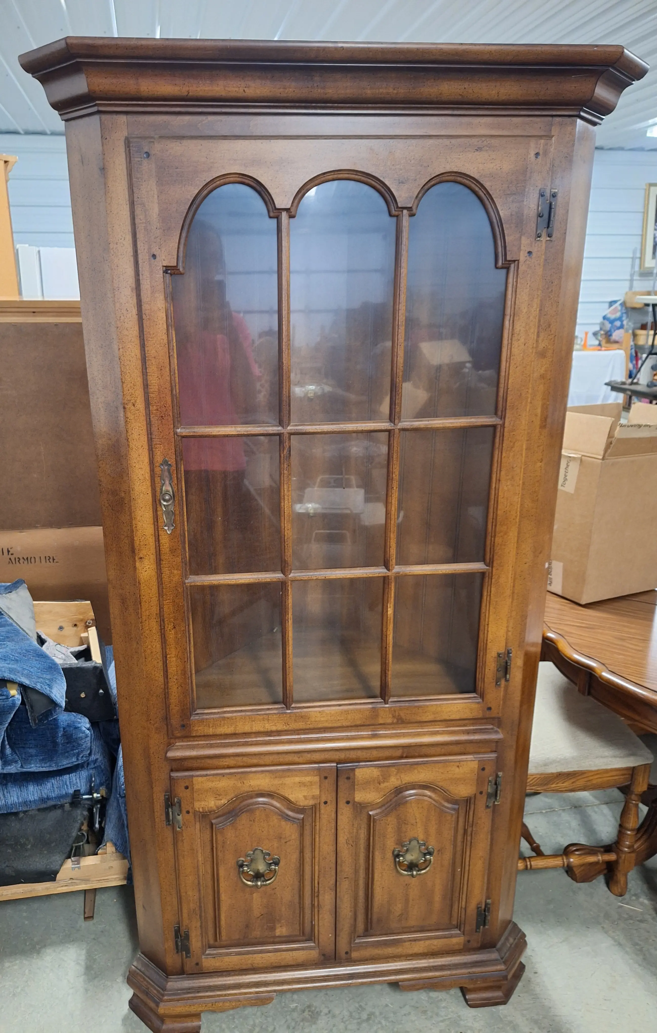 Live auction photo