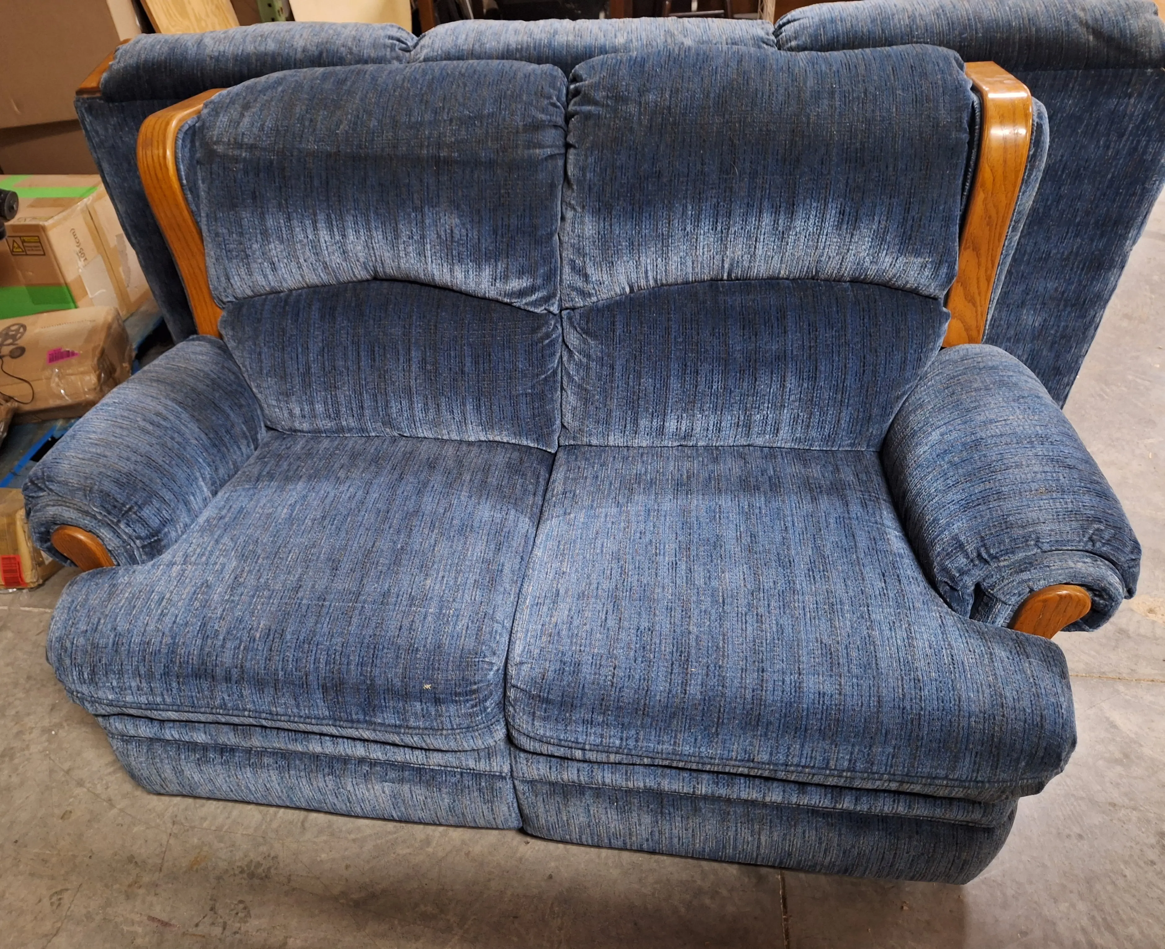 Live auction photo