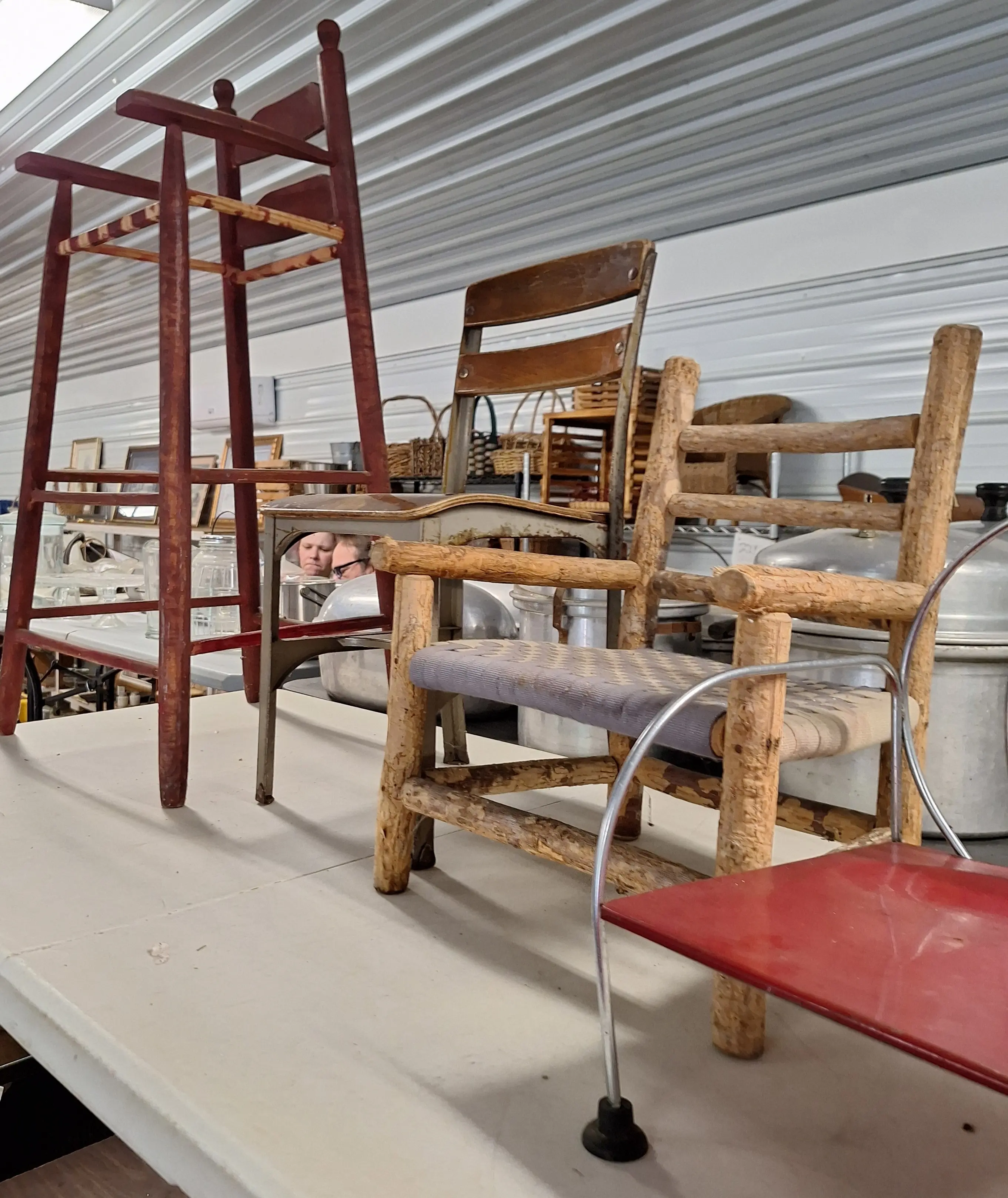Live auction photo