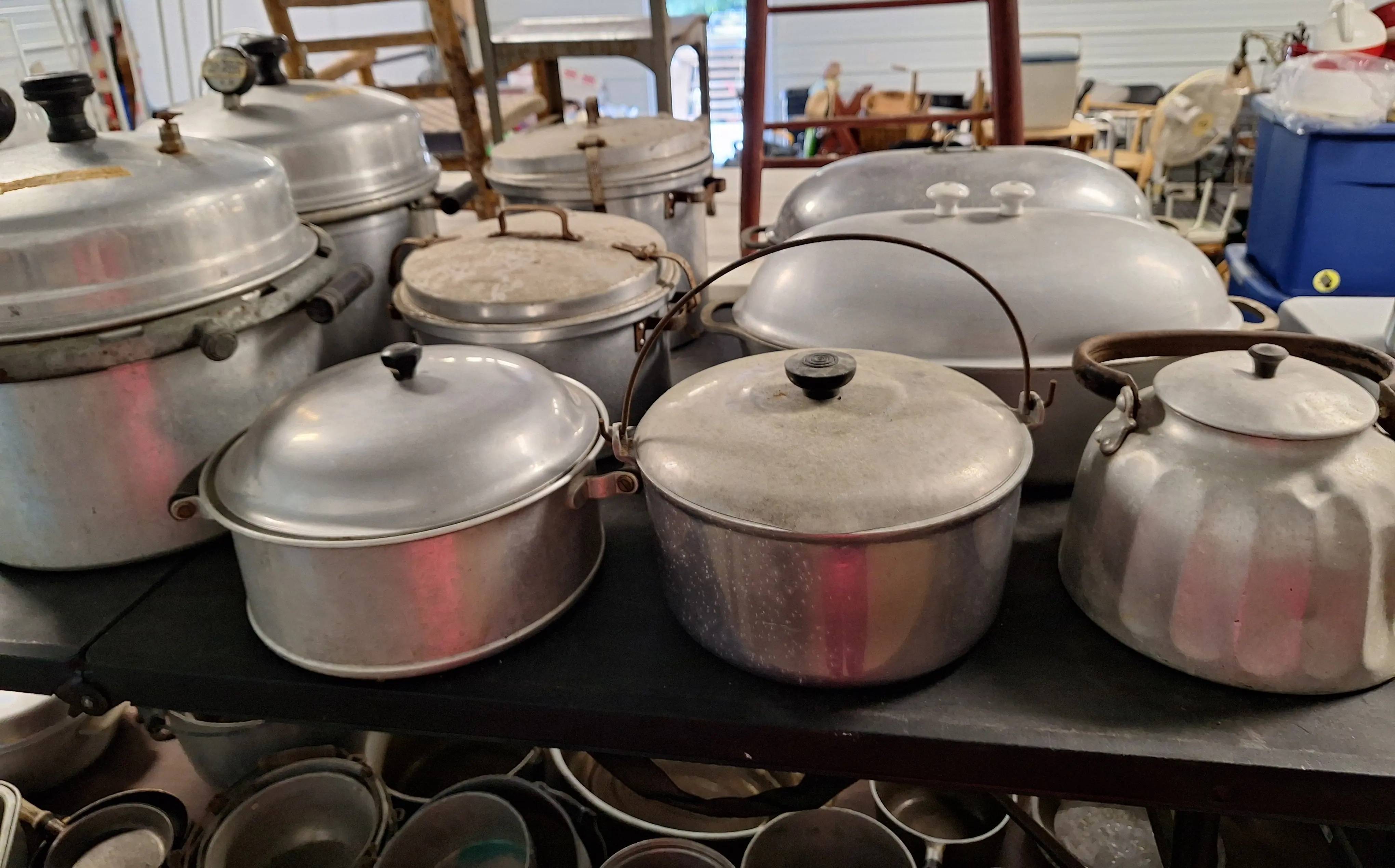 Live auction photo
