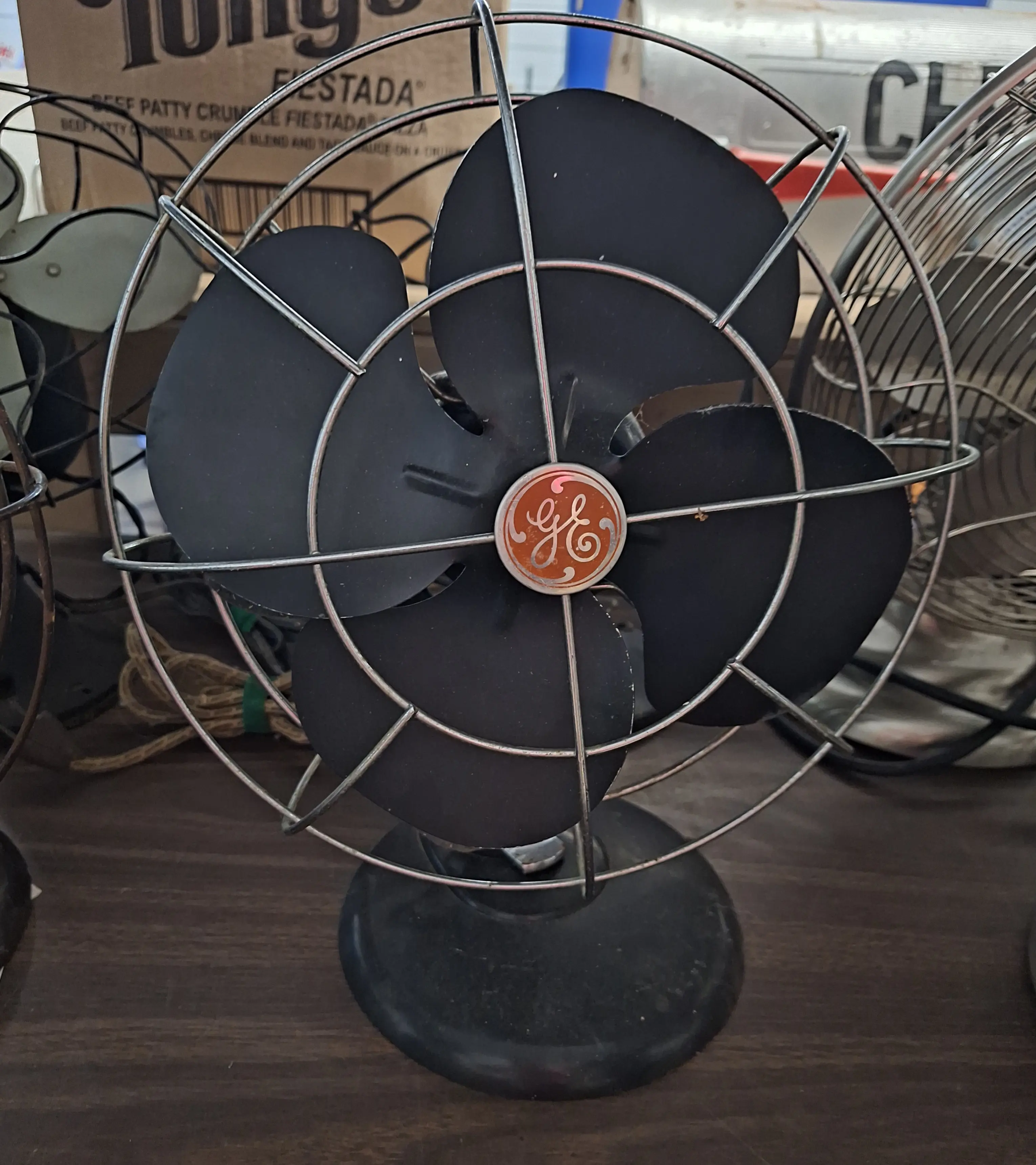 Live auction photo