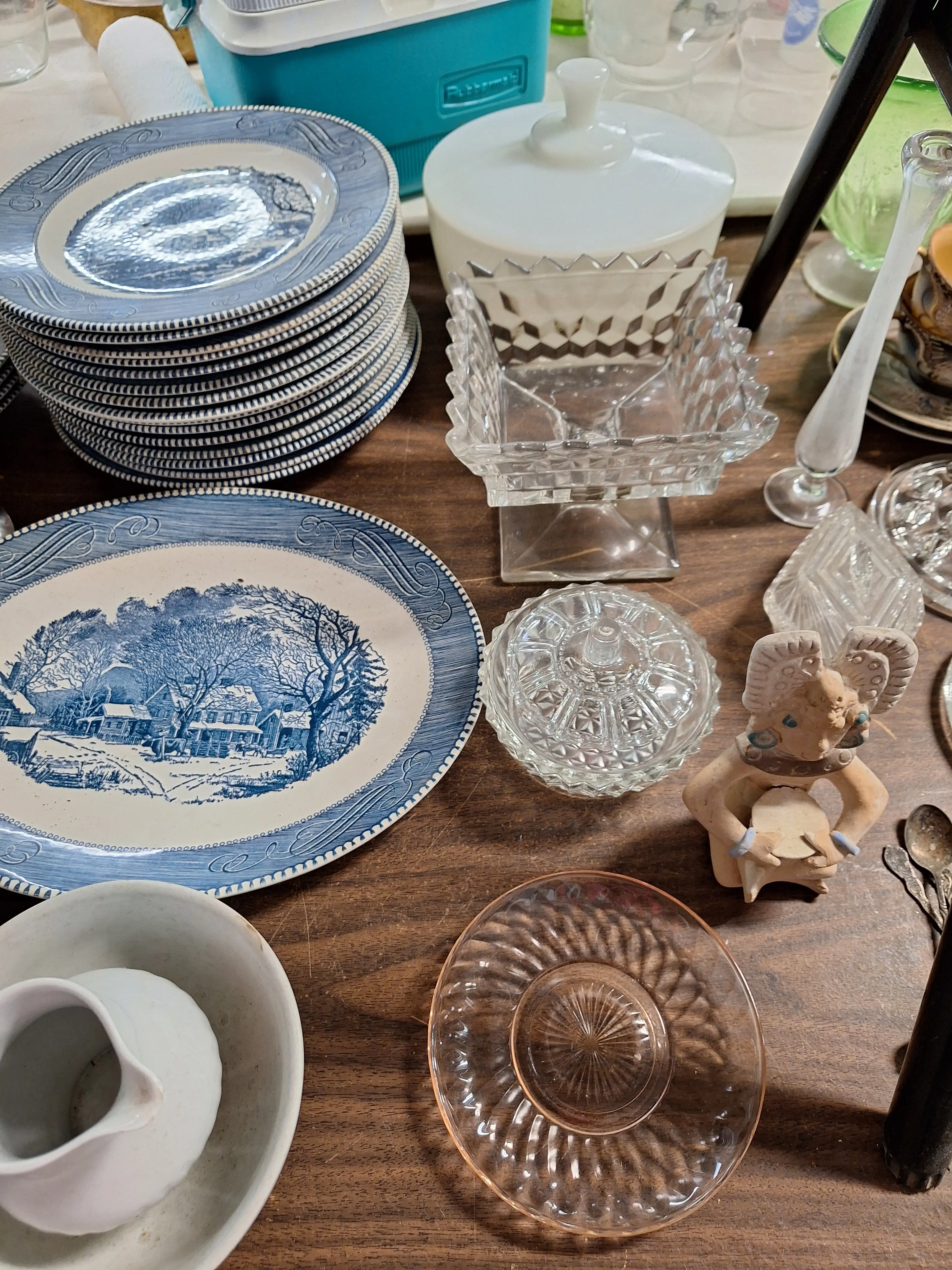 Live auction photo