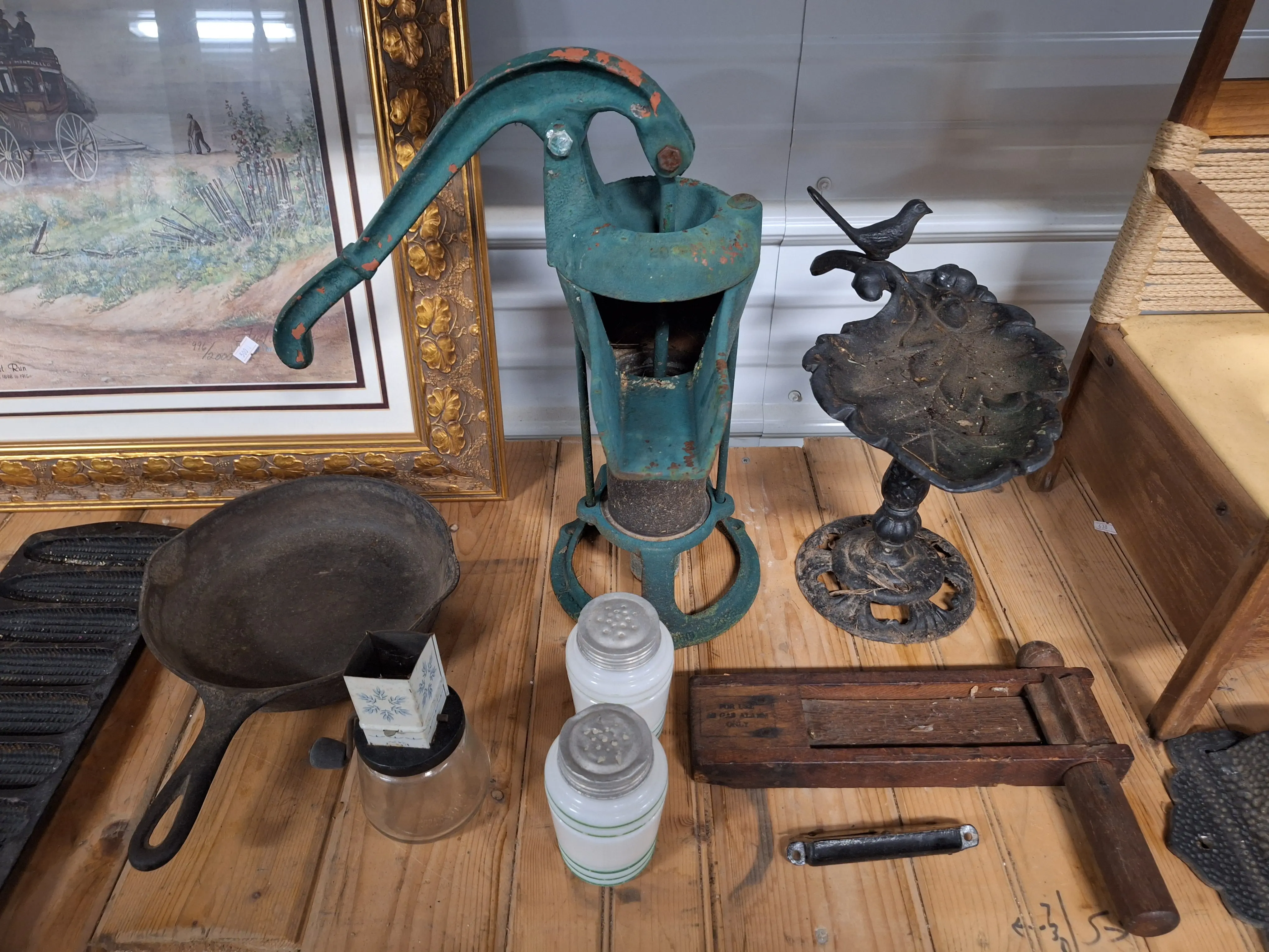 Live auction photo