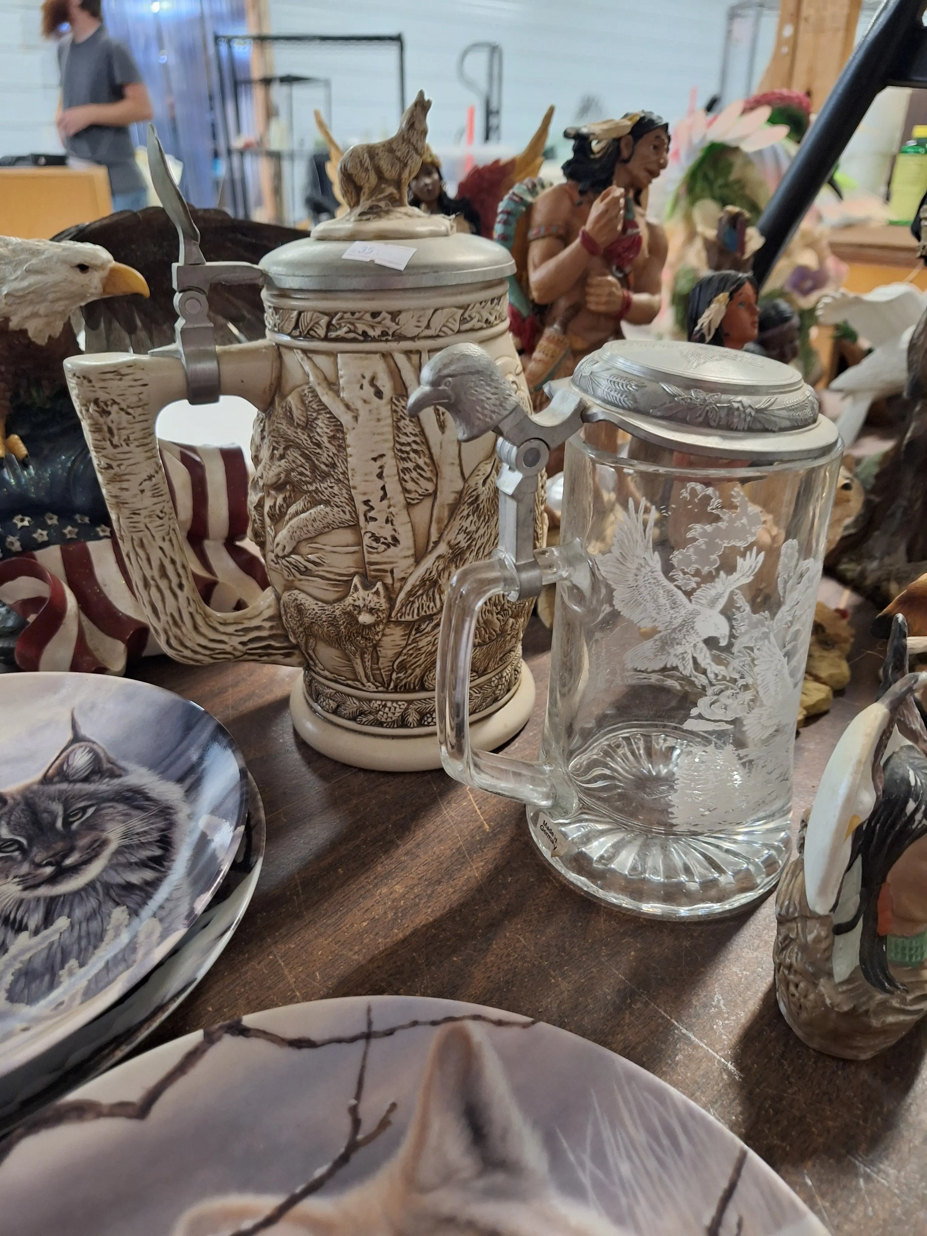 Live auction photo