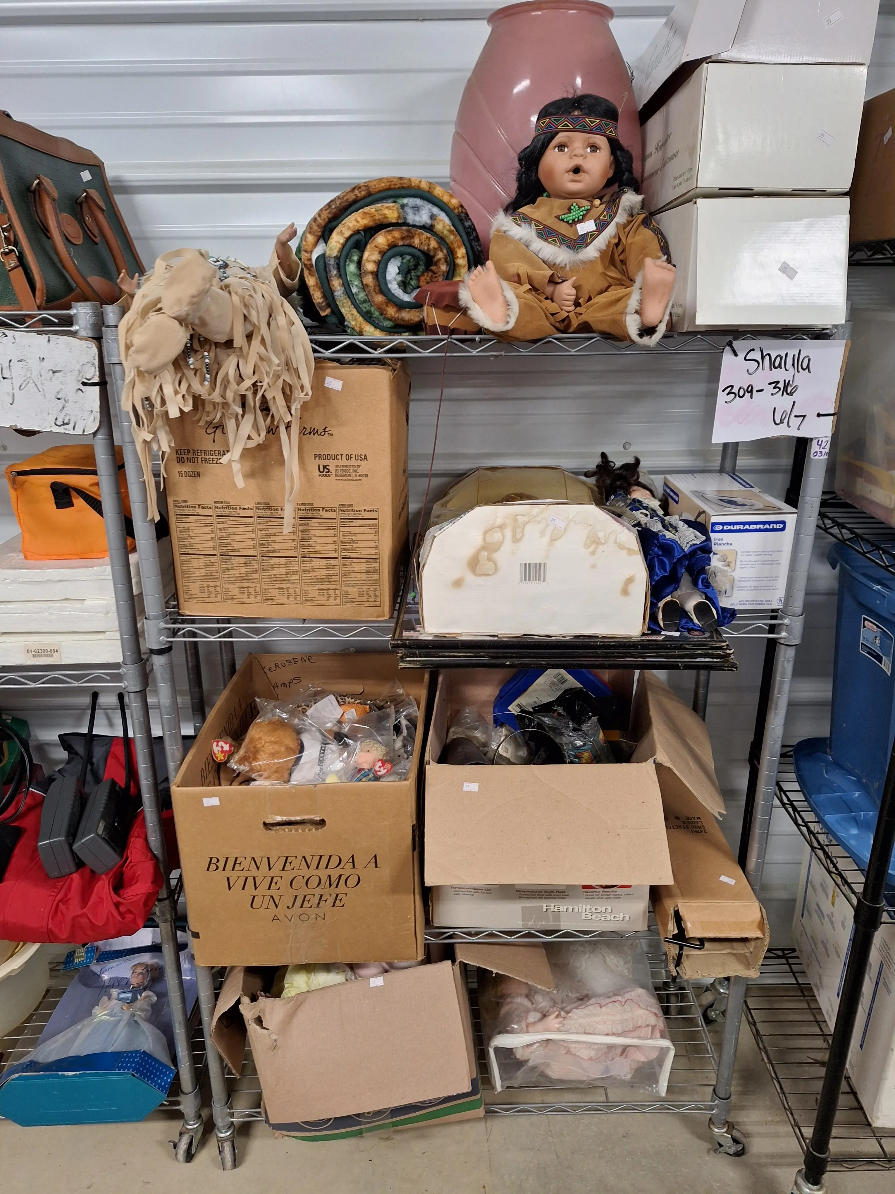 Live auction photo