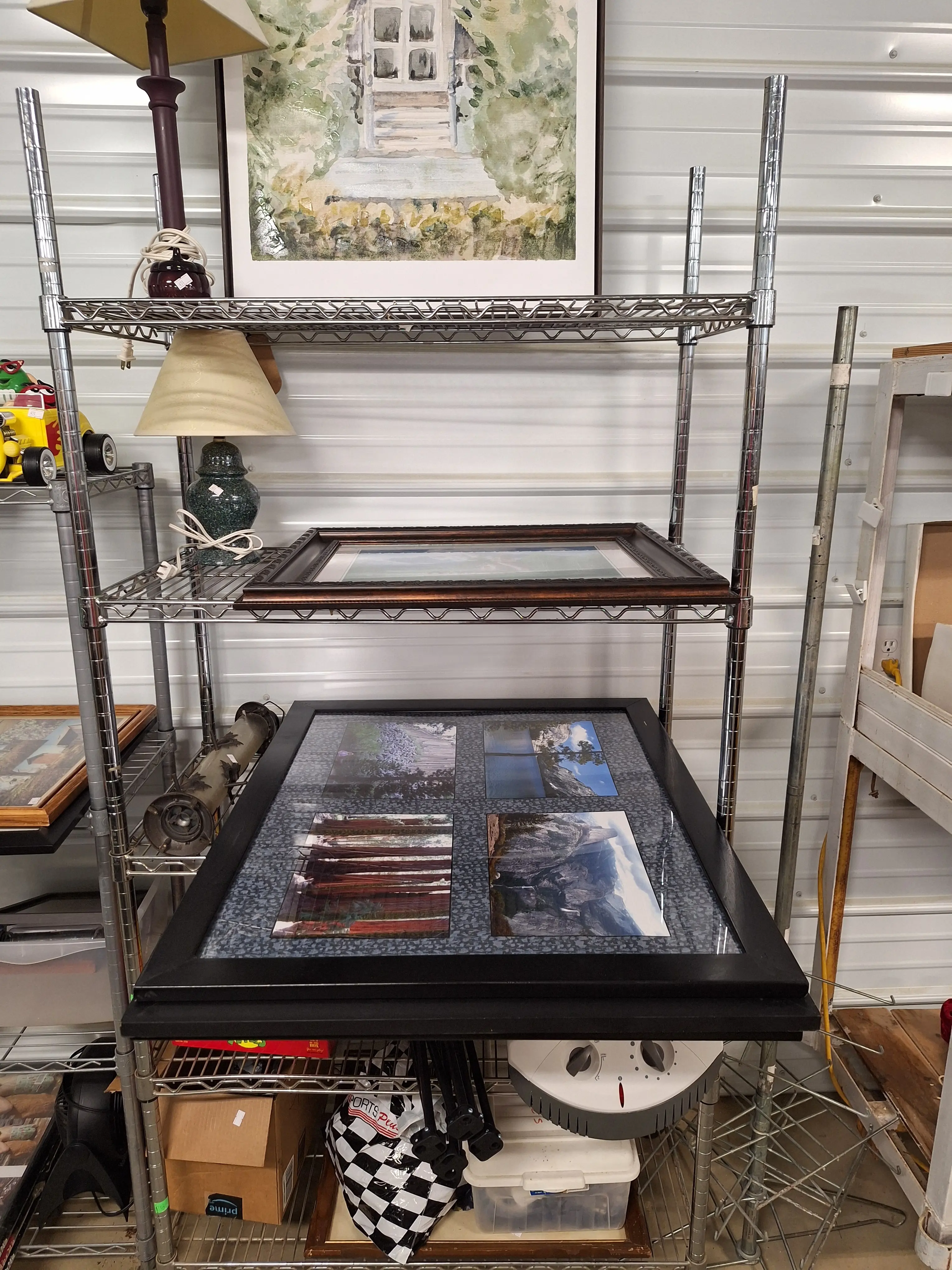 Live auction photo